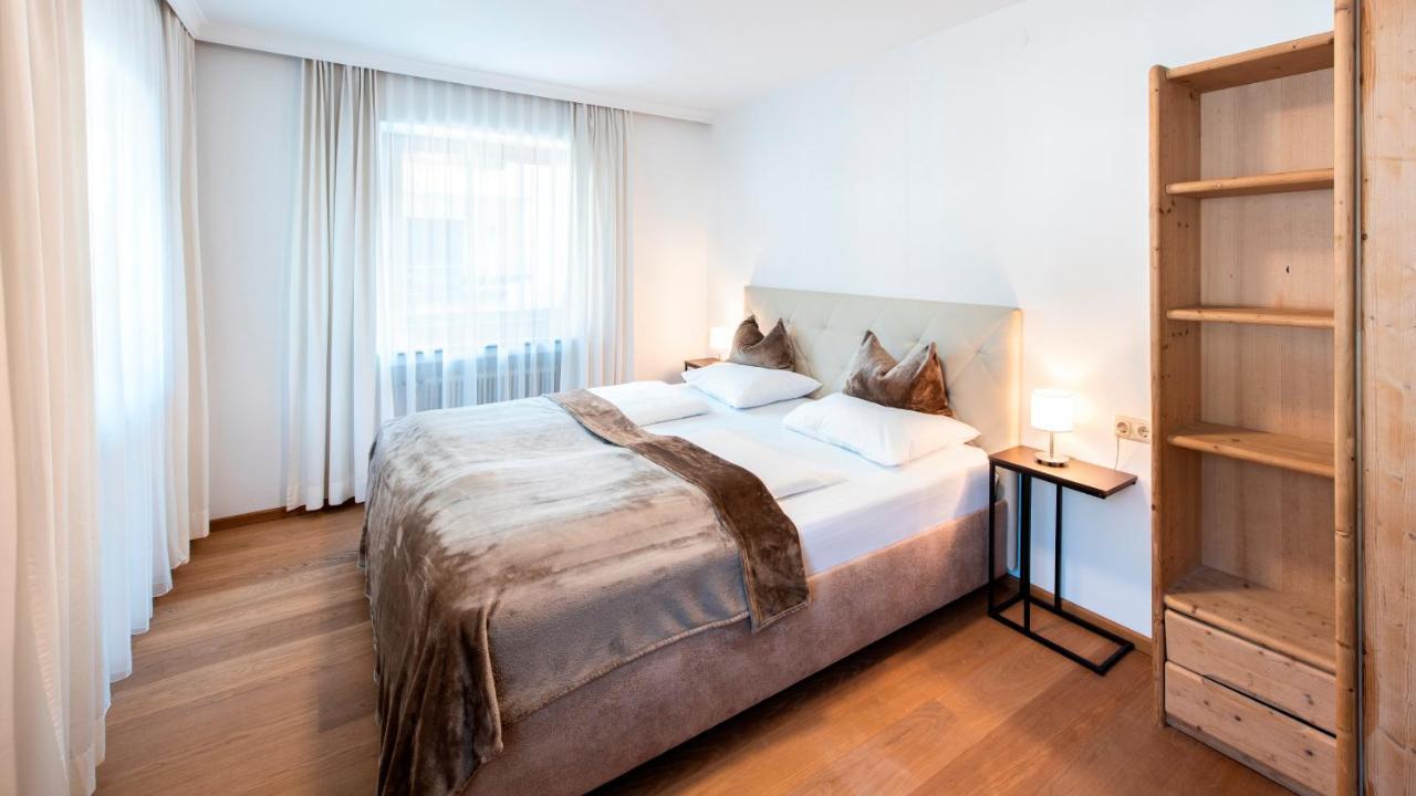 Manni Home - Rooms & Apartments Mayrhofen Luaran gambar