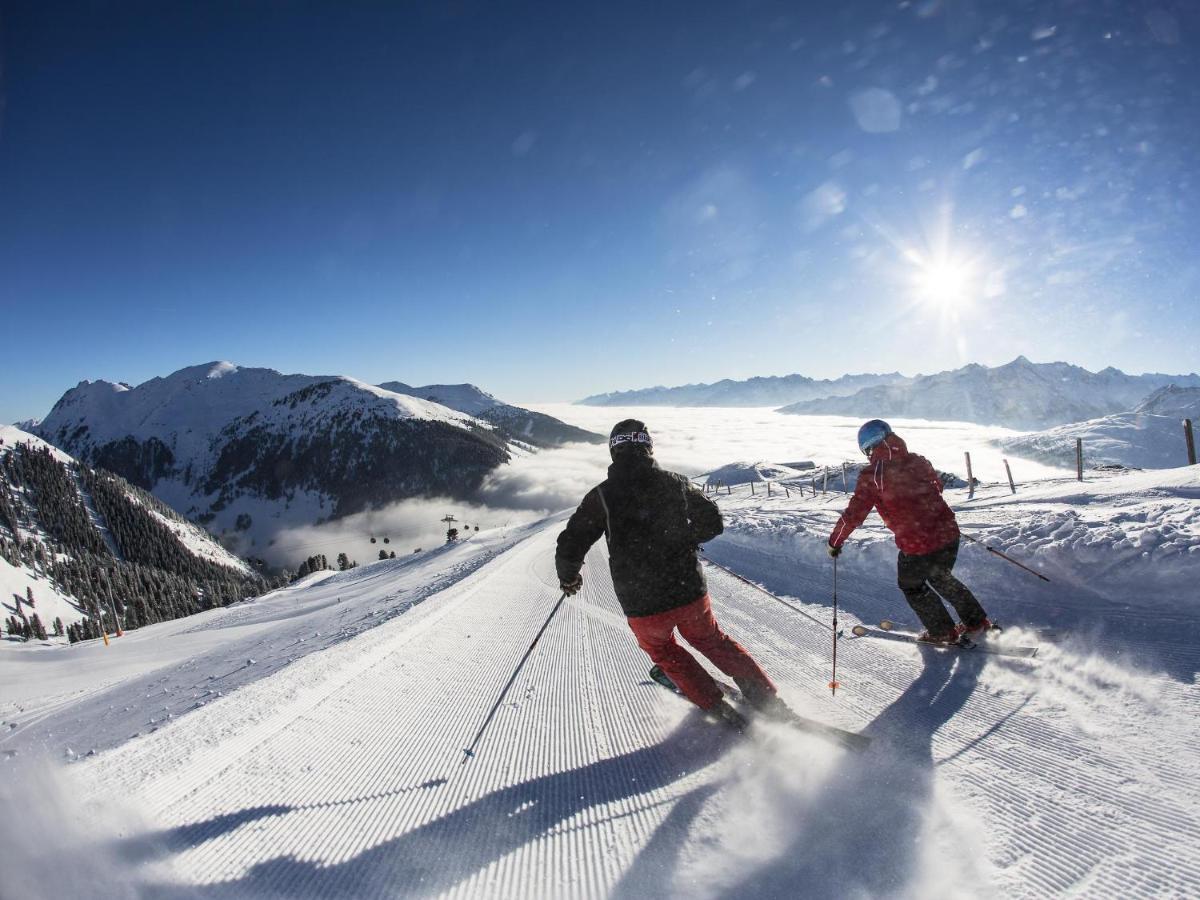 Manni Home - Rooms & Apartments Mayrhofen Luaran gambar